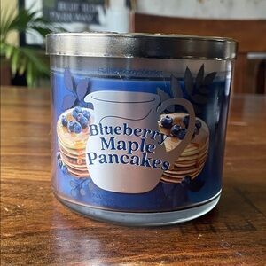 Bath & Body Works Blueberry Maple Pancakes Three Wick 3-wick Candle